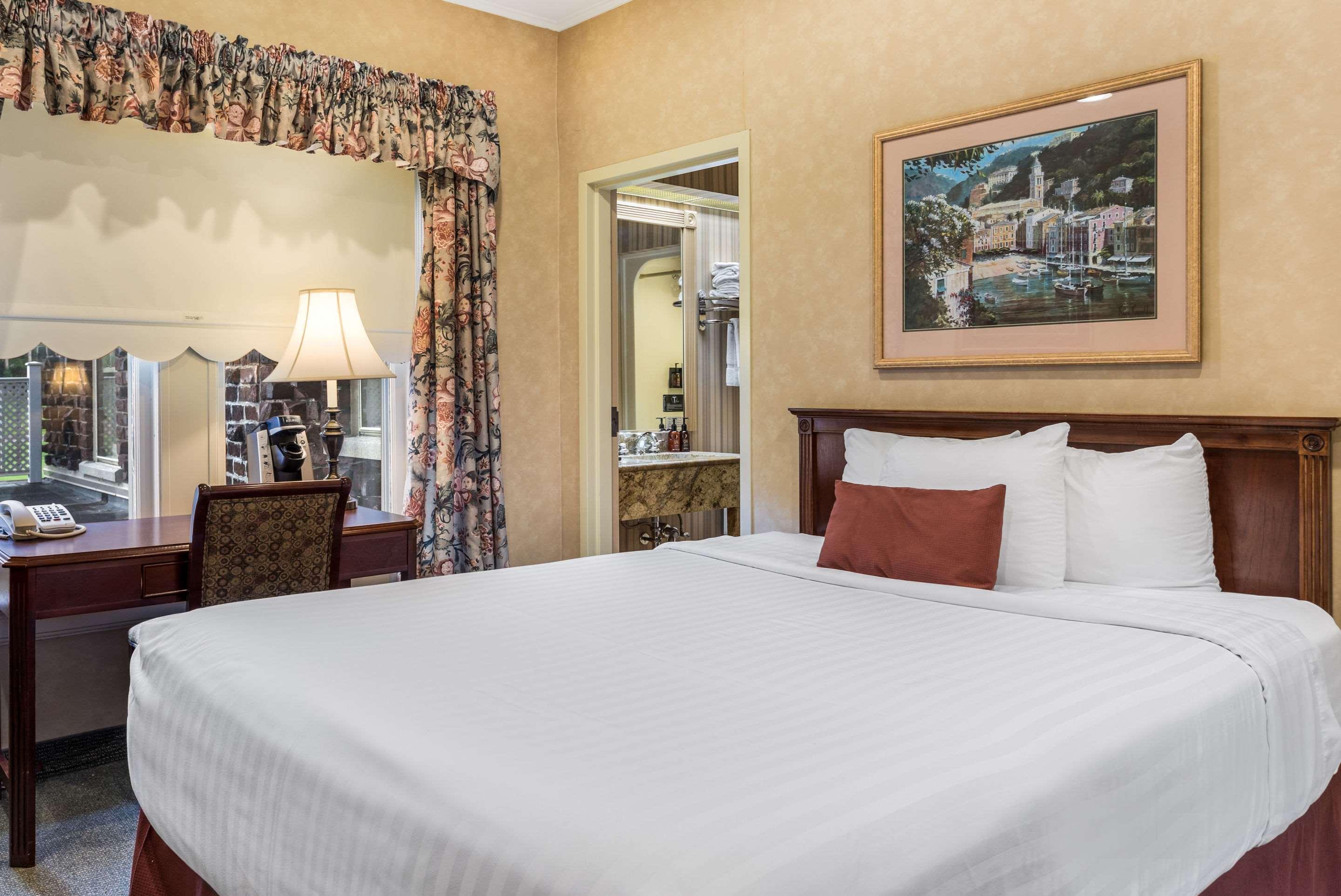 Traditions Hotel & Spa, Ascend Hotel Collection Johnson City Eksteriør billede