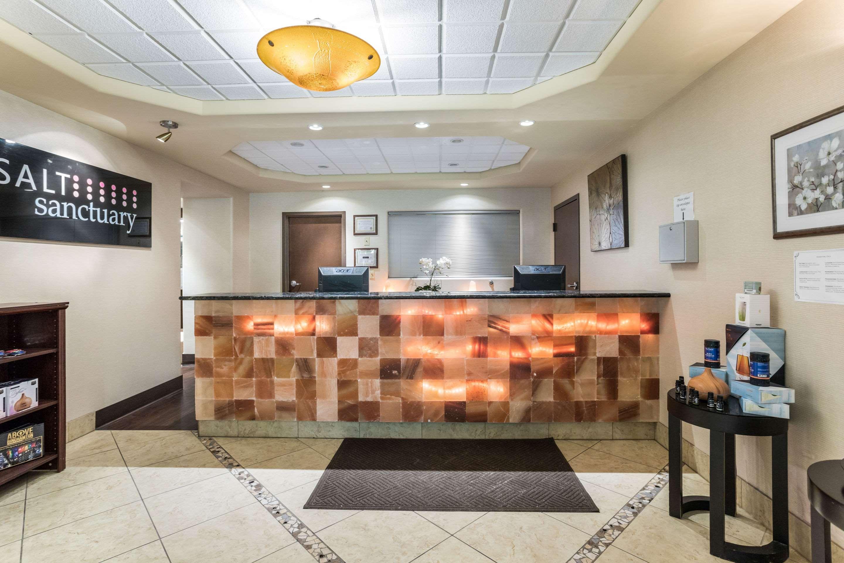 Traditions Hotel & Spa, Ascend Hotel Collection Johnson City Eksteriør billede