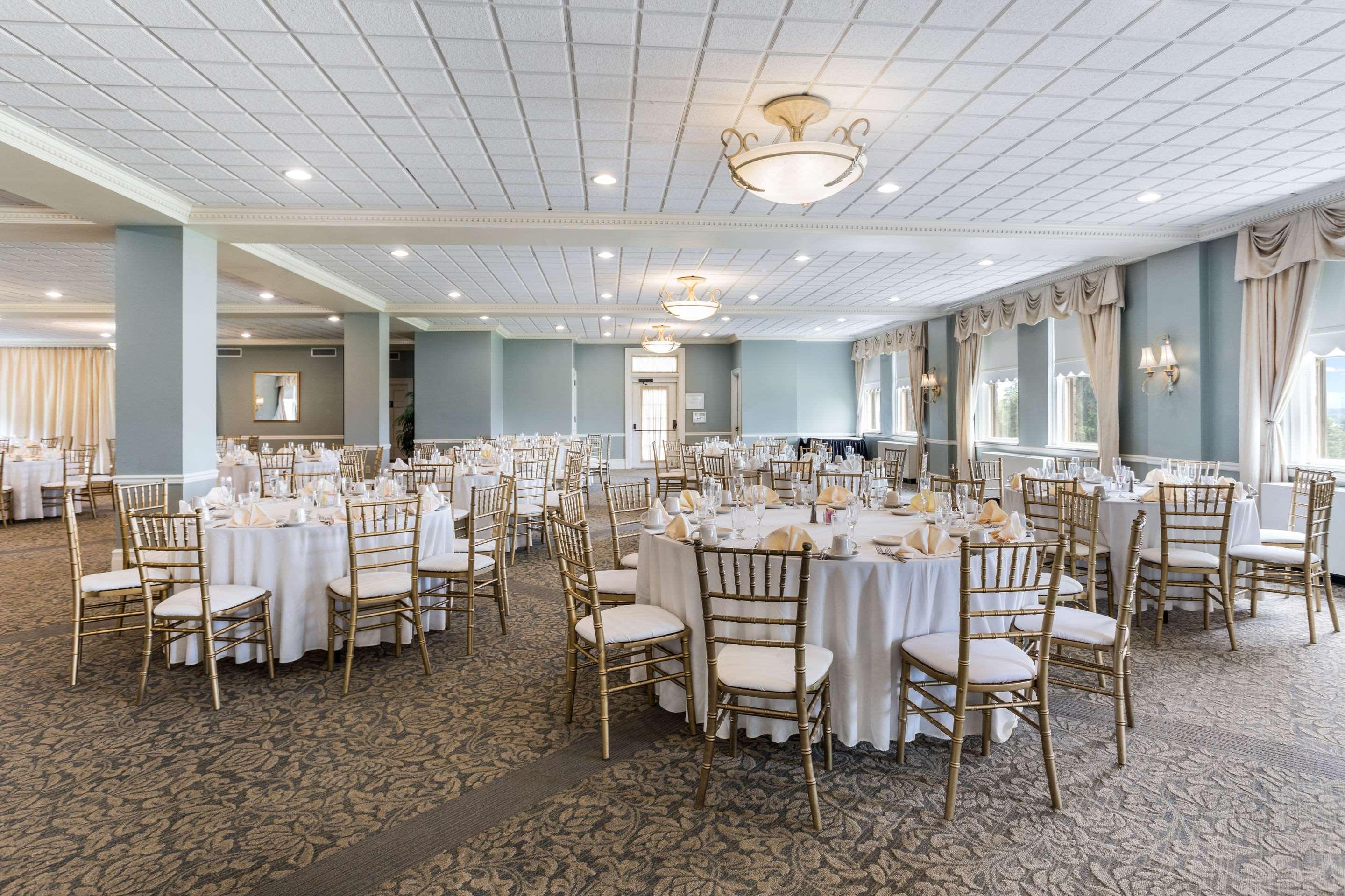 Traditions Hotel & Spa, Ascend Hotel Collection Johnson City Eksteriør billede