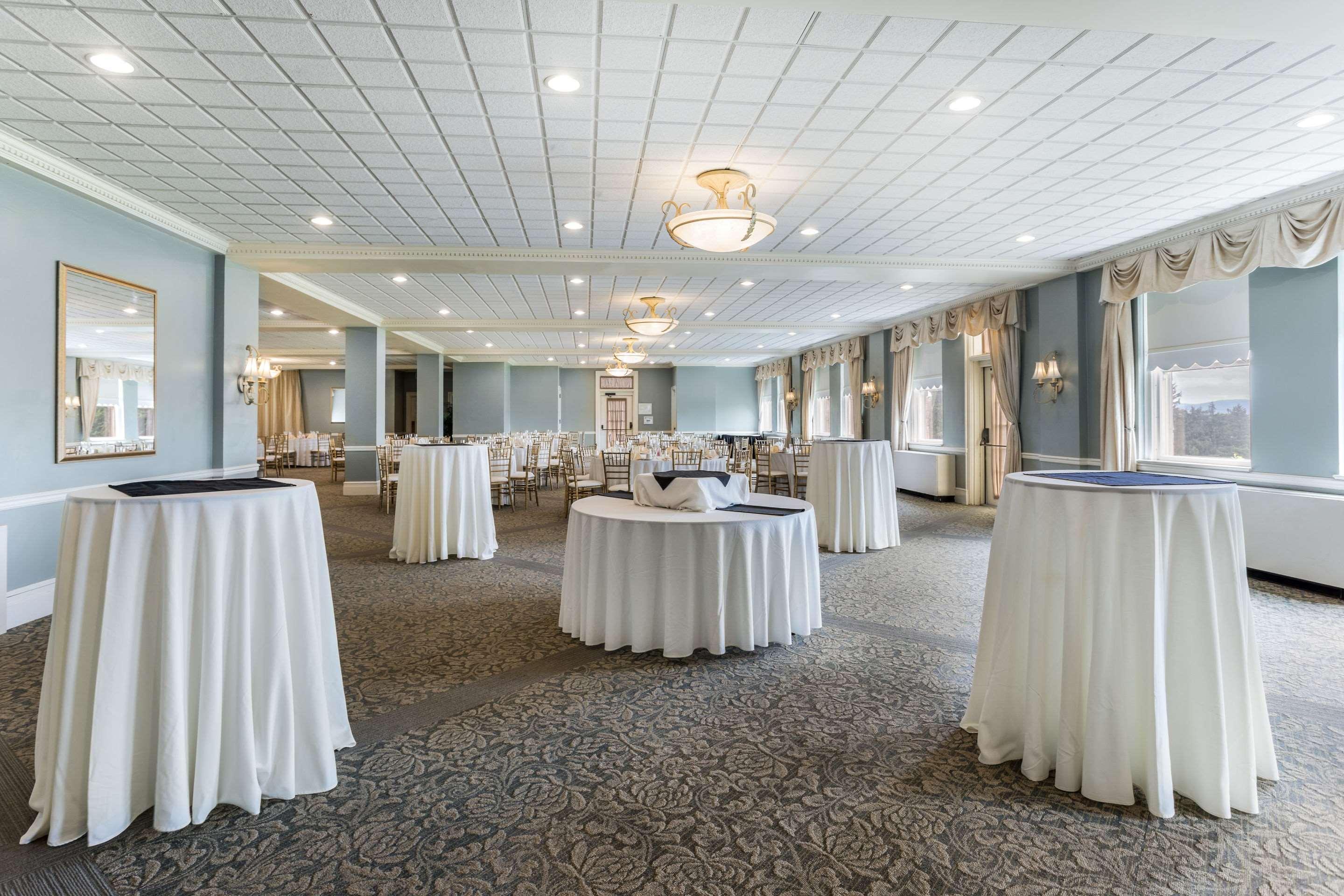 Traditions Hotel & Spa, Ascend Hotel Collection Johnson City Eksteriør billede