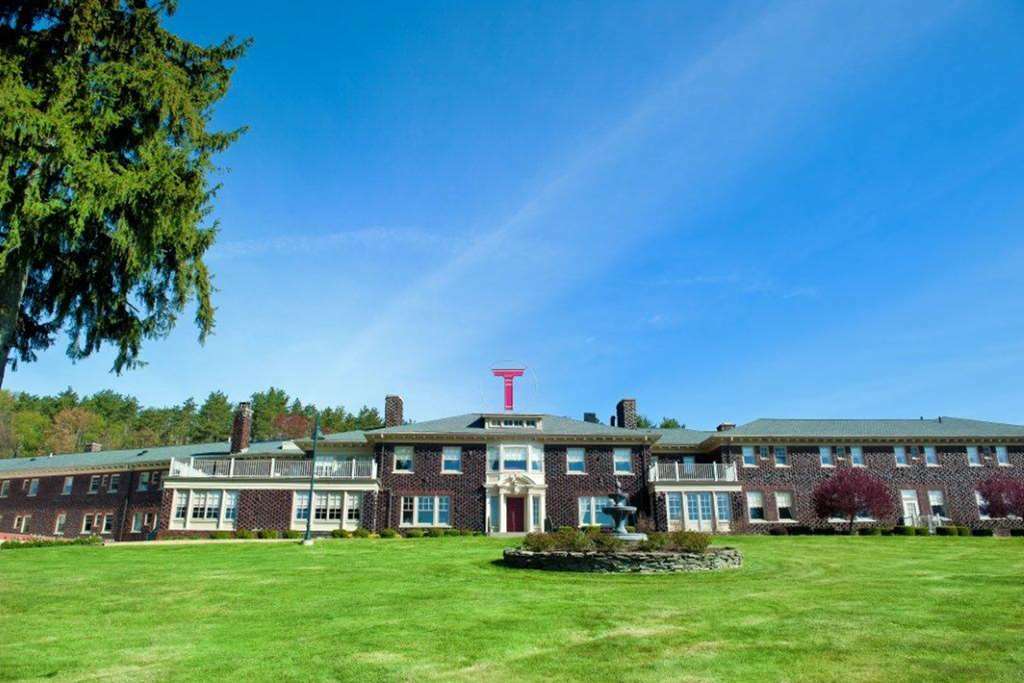 Traditions Hotel & Spa, Ascend Hotel Collection Johnson City Eksteriør billede